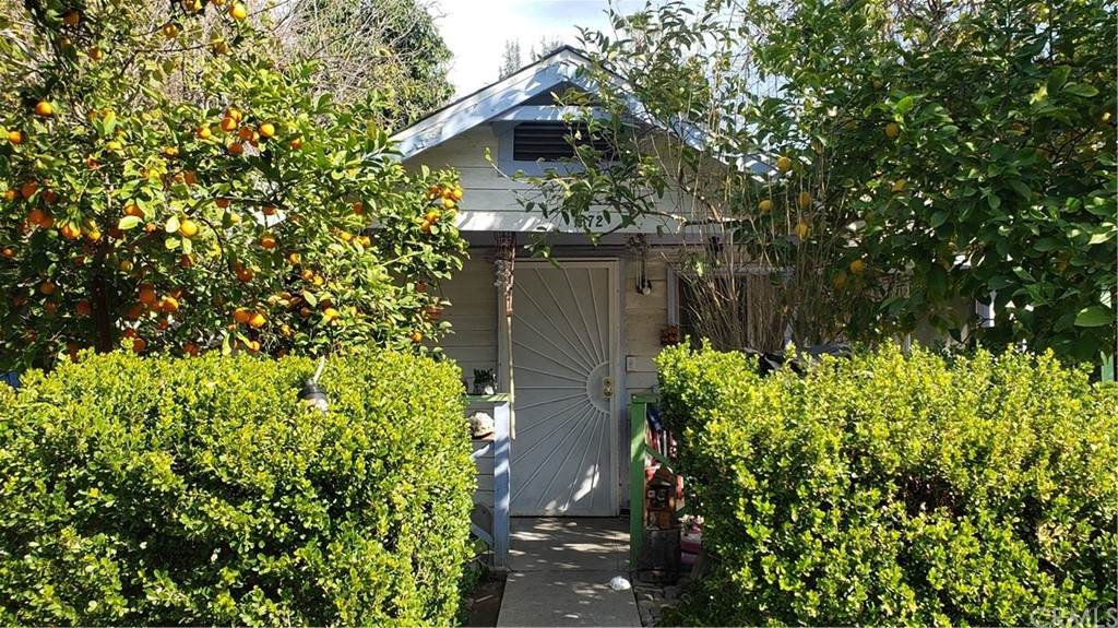 1872 Marengo Avenue - Photo 1