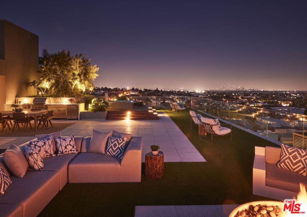 8420 Sunset Boulevard - Photo 1