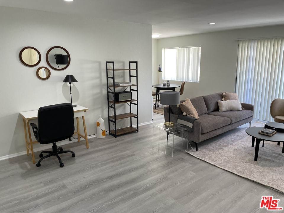 616 Sweetzer Avenue - Photo 1