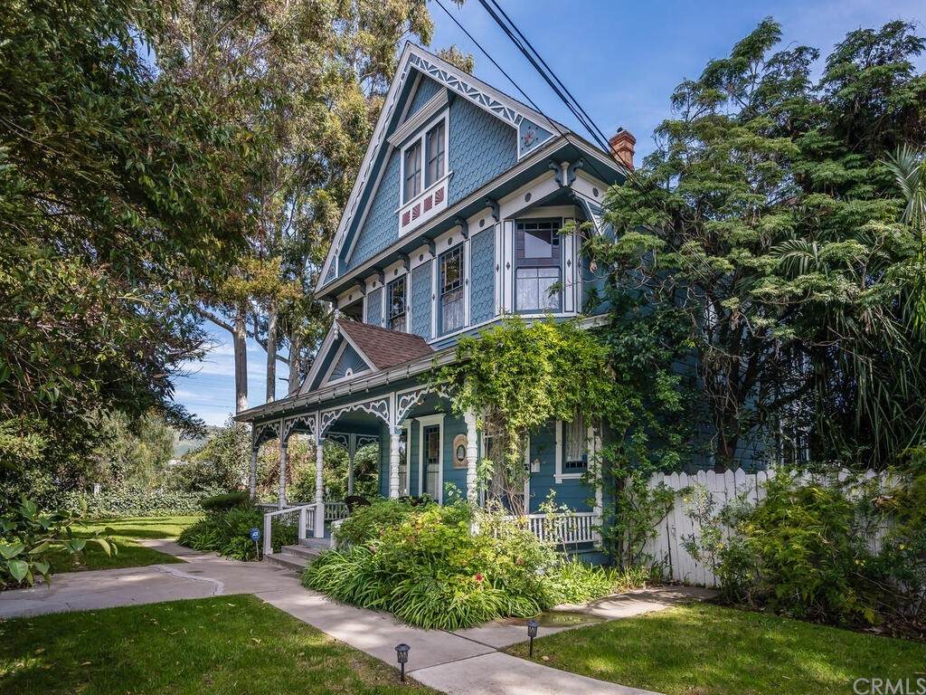 130 Dana Street - Photo 1