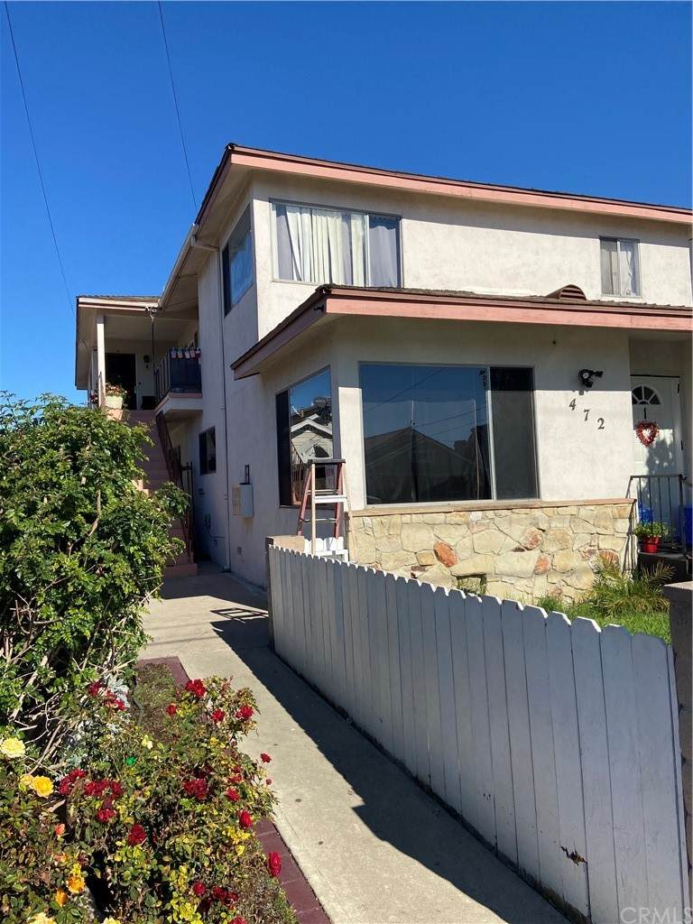 472 18th Street - Photo 1
