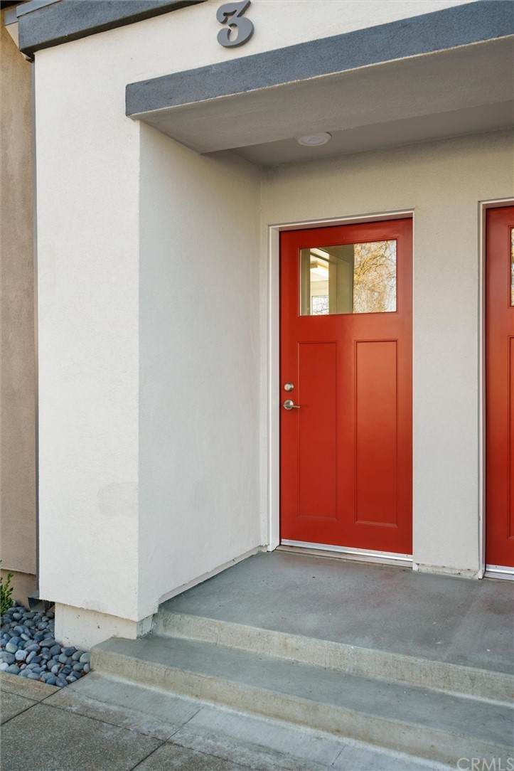 255 7th Street - Photo 1