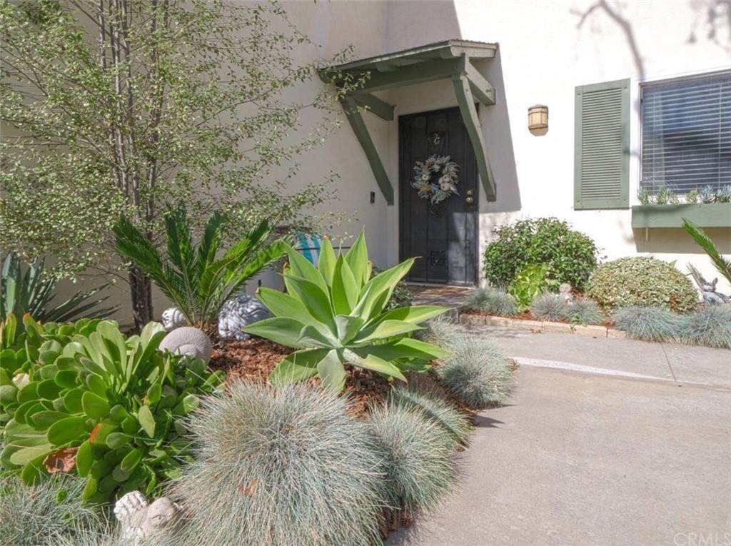 23612 Western Avenue - Photo 1