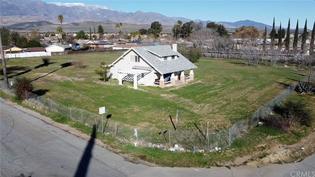 1406 6th Street - Photo 1