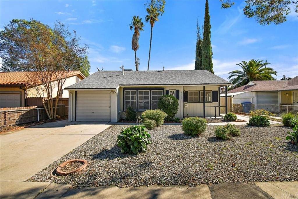 5222 Etiwanda Avenue - Photo 1