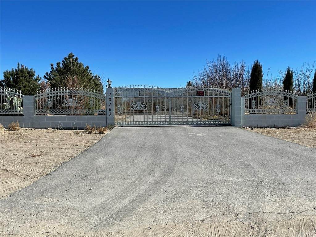 10183 Buena Vista Road - Photo 1