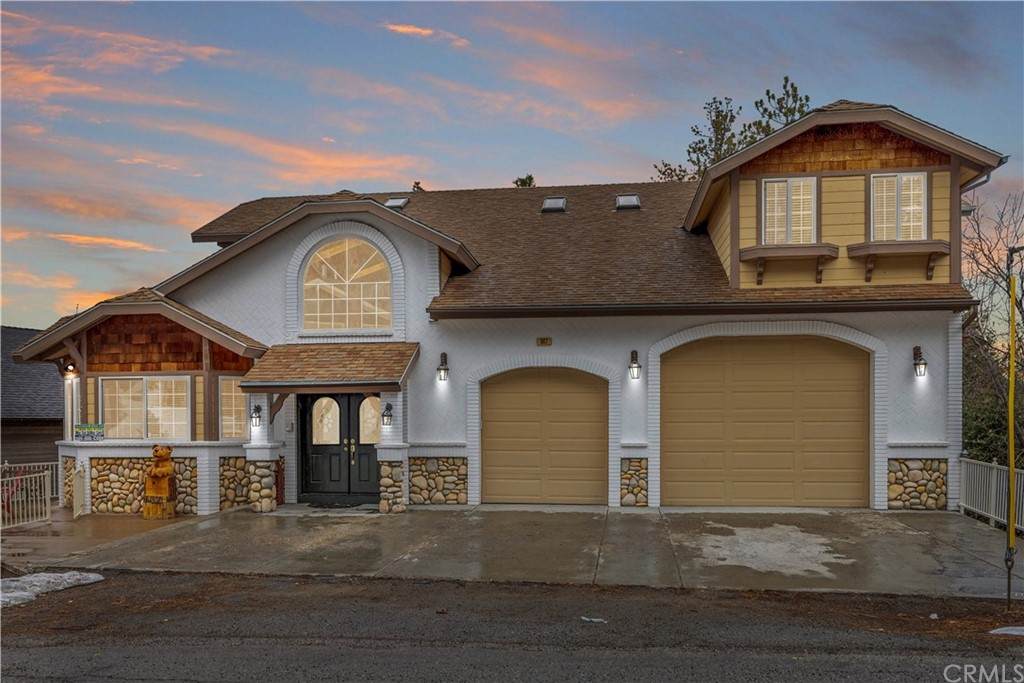 907 Cameron Drive - Photo 1