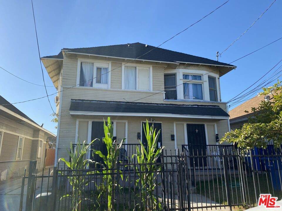 1703 Berendo Street - Photo 1