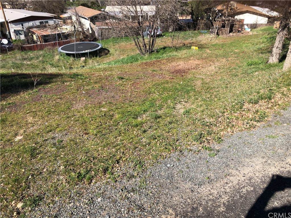 10141 Bell Avenue - Photo 1