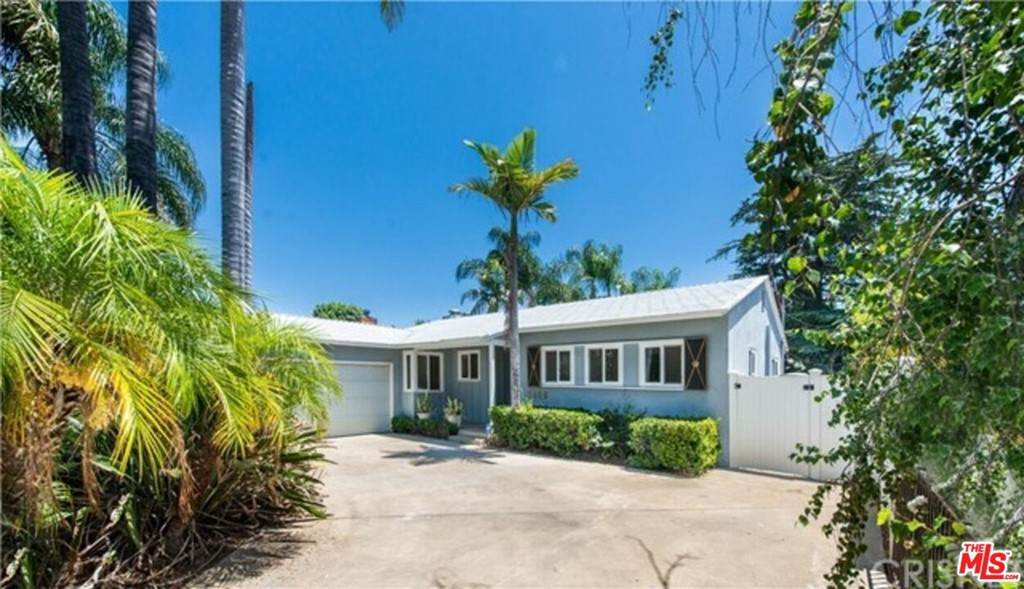 7008 Encino Avenue - Photo 1