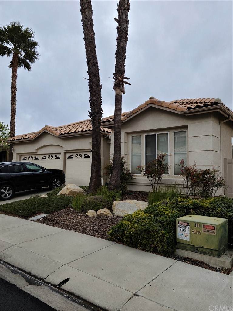 2205 Birdie Drive - Photo 1