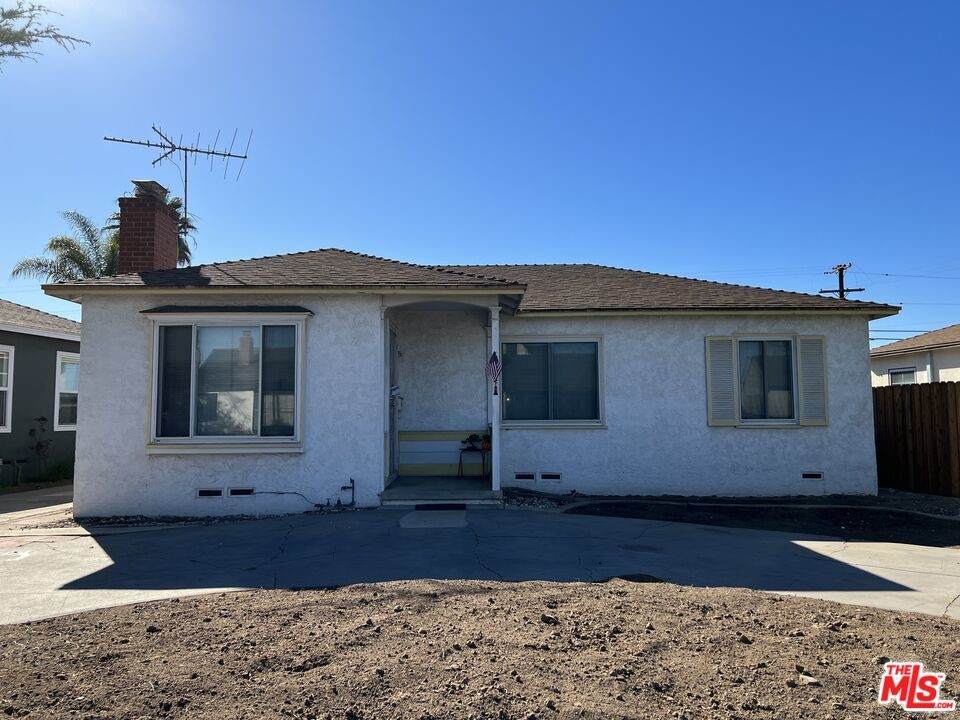 6524 87TH Place - Photo 1