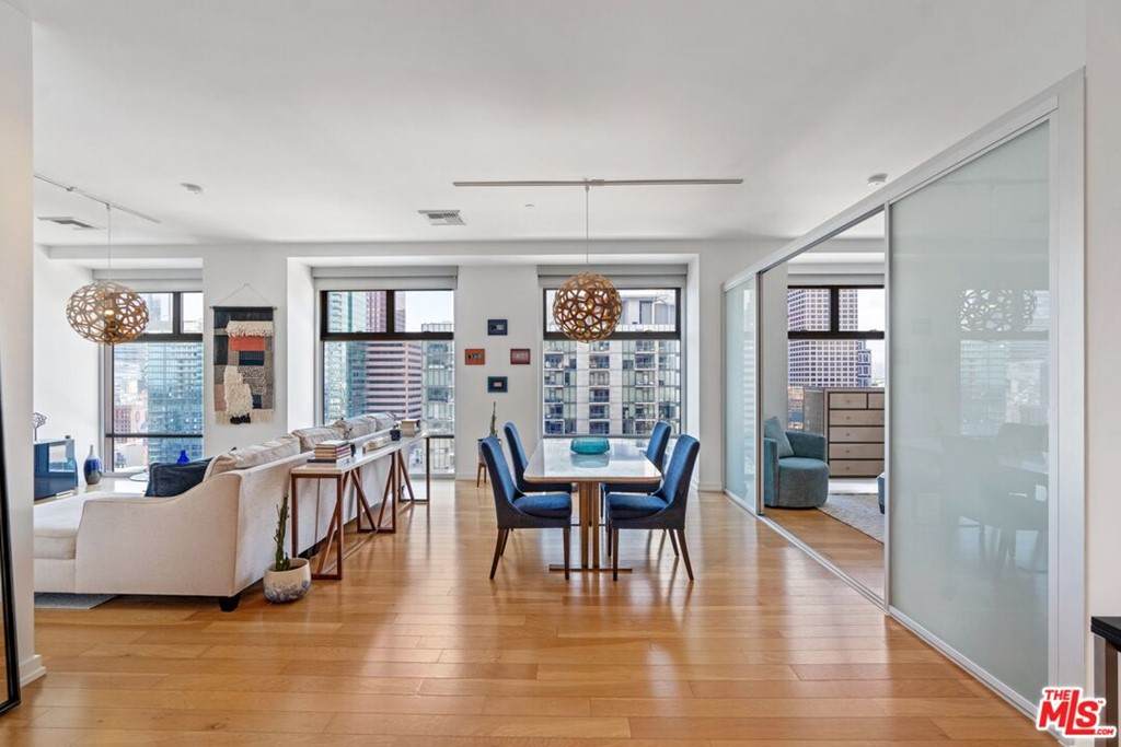 801 Grand Avenue - Photo 1