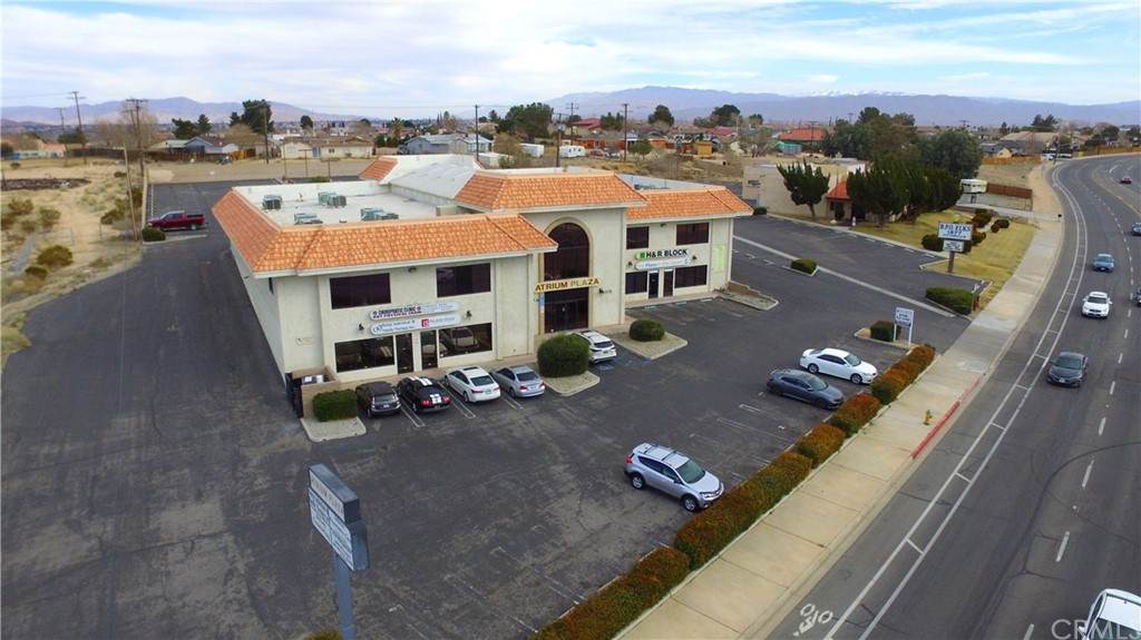 14075 Hesperia Road - Photo 1