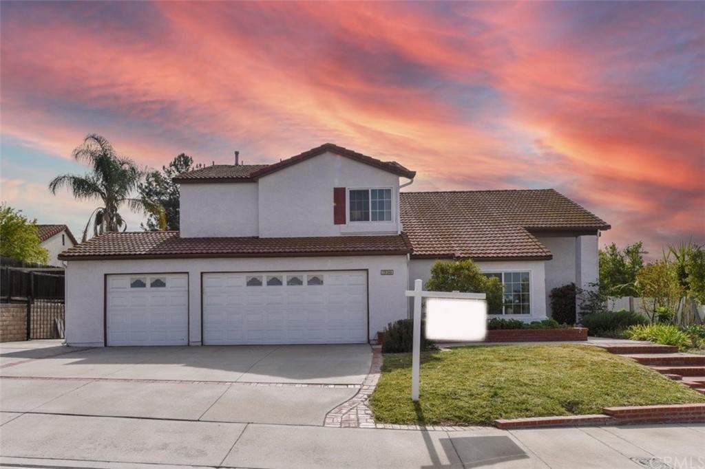 19300 Oakview Lane - Photo 1