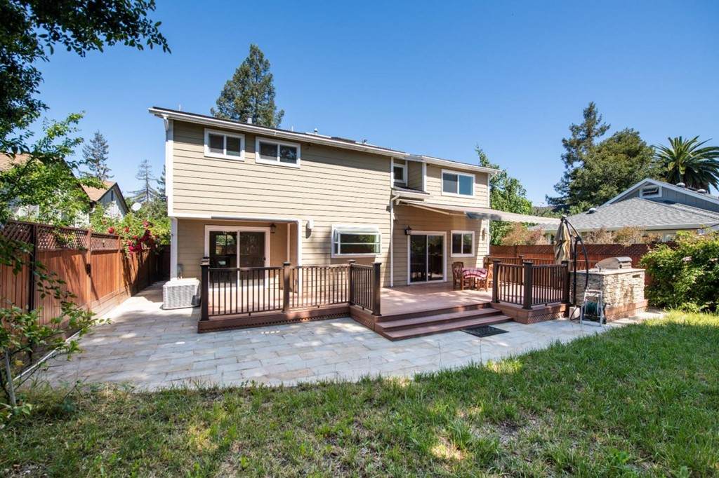 2121 Valparaiso Avenue - Photo 1