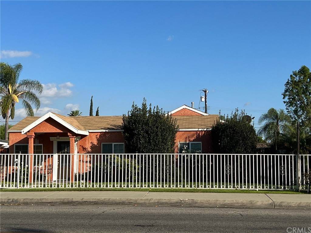 2052 Mountain Avenue - Photo 1