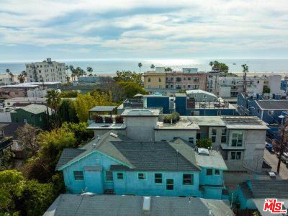 51 Ozone Avenue - Photo 1