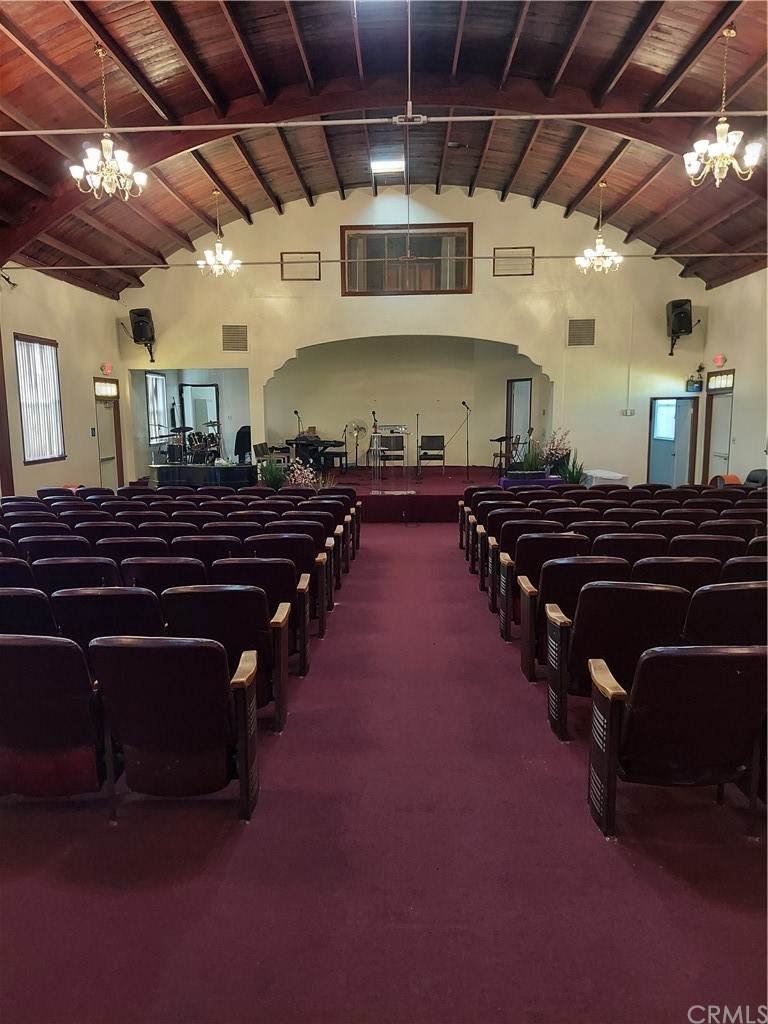9801 Figueroa Street - Photo 1