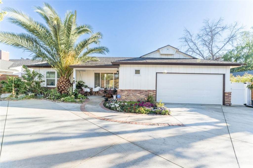 15926 Rayen Street - Photo 1