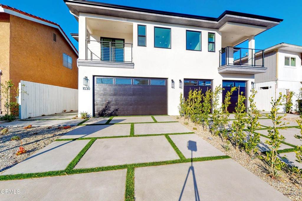 1030 Dunes Street - Photo 1