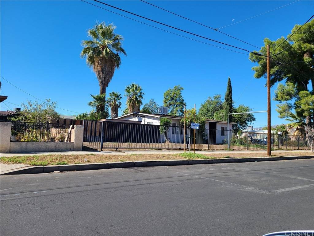11177 Telfair Avenue - Photo 1