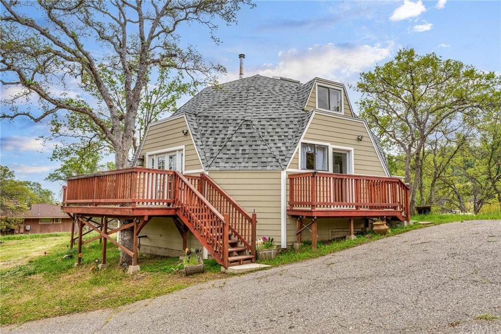 41778 Horseshoe Way - Photo 1