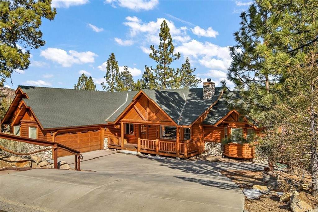 393 Sunrise Way - Photo 1