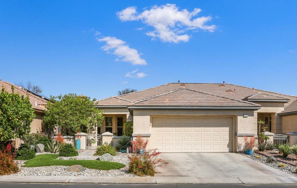 80452 Muirfield Drive - Photo 1