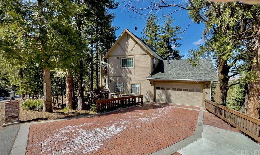 286 Fairway Drive - Photo 1