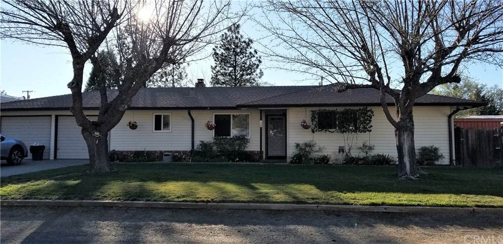 140 Glenn Drive - Photo 1