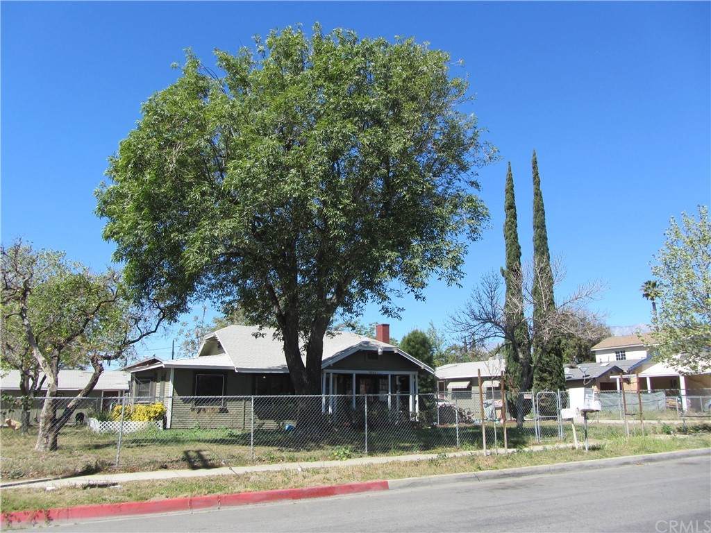 9088 Date Street - Photo 1