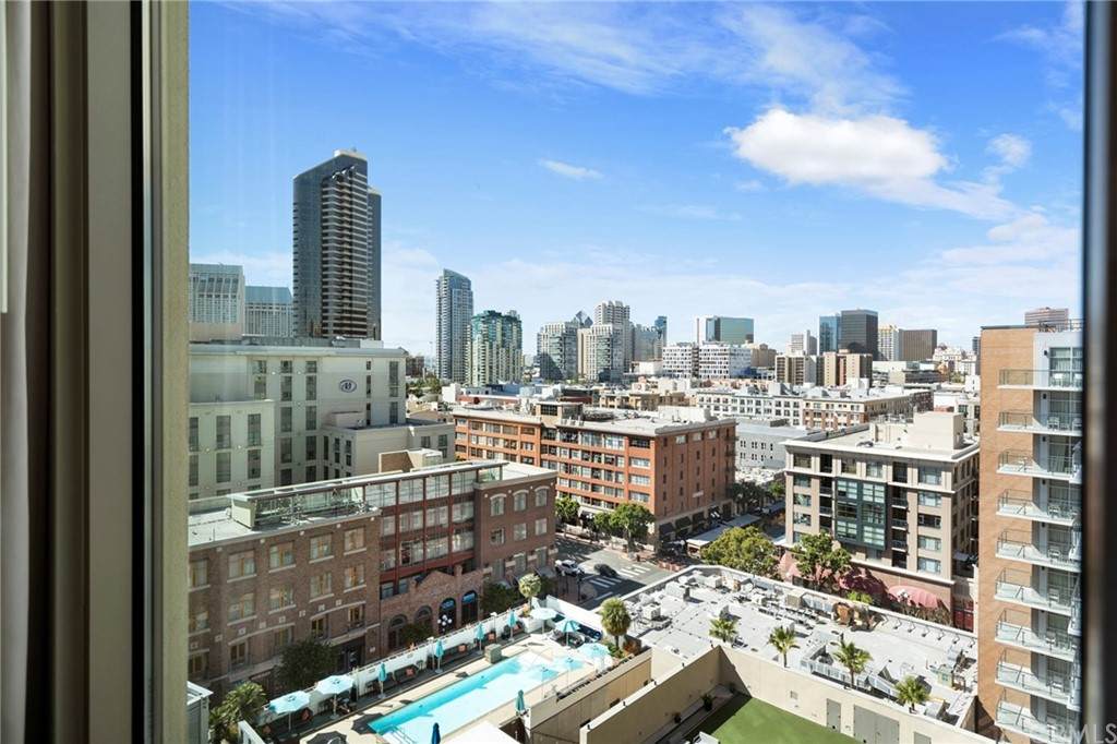 207 5th Avenue - Photo 1