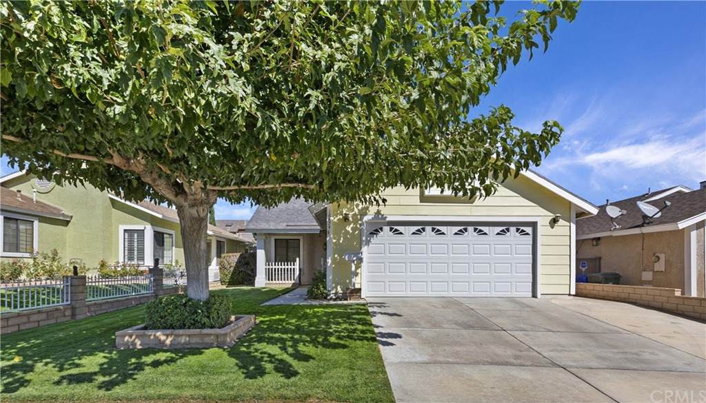 16874 Glennaire Avenue - Photo 1