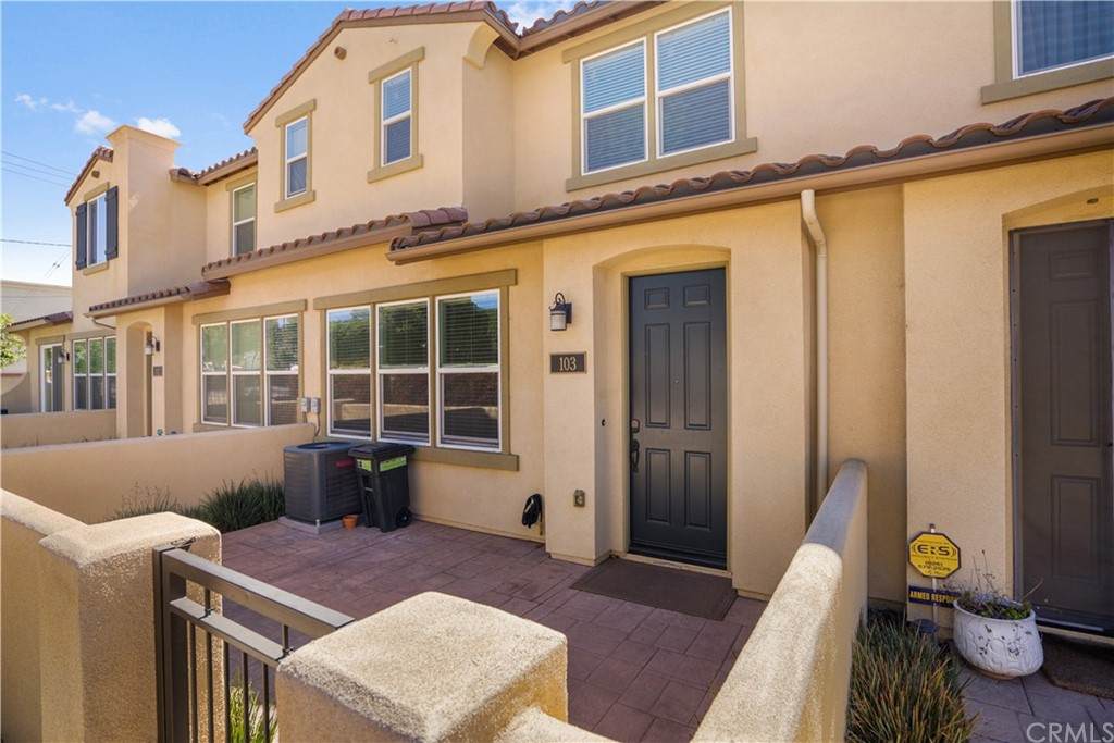 5661 Mcculloch Avenue - Photo 1