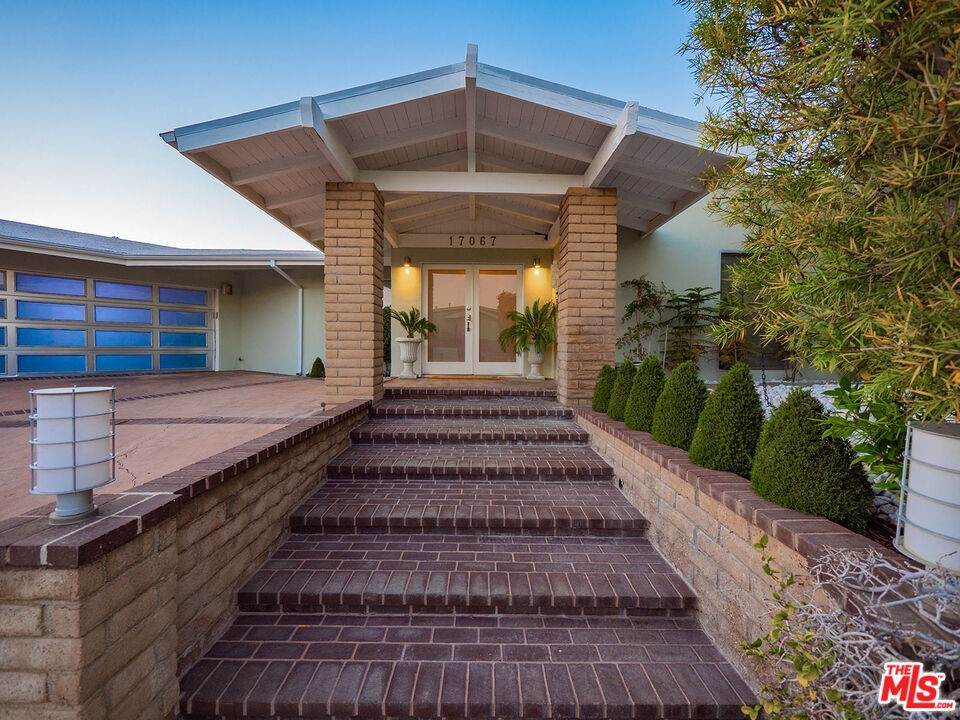 17067 Countess Place - Photo 1