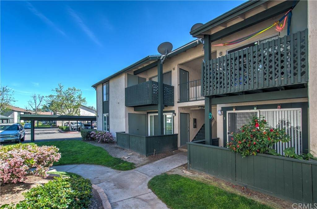23278 Orange Avenue - Photo 1