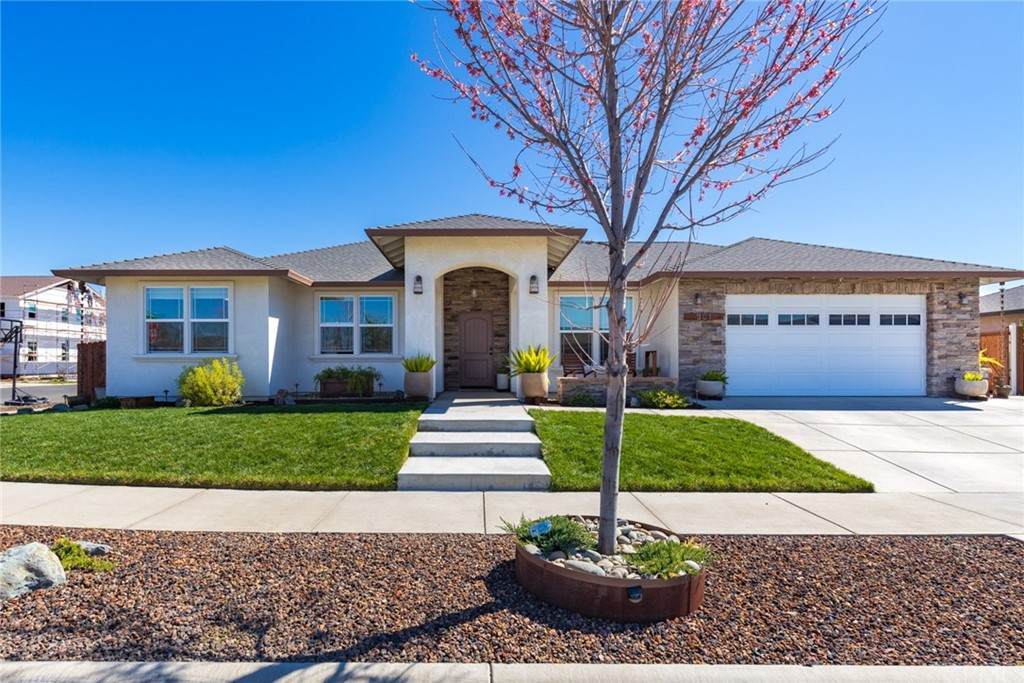 301 Antelope Creek Avenue - Photo 1