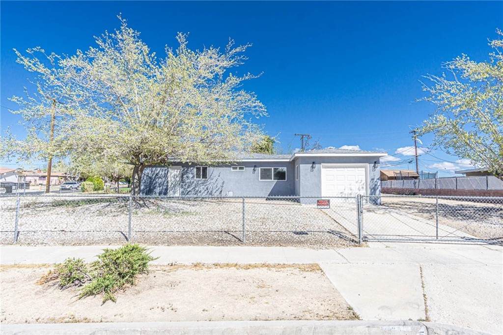 15645 Inyo - Photo 1