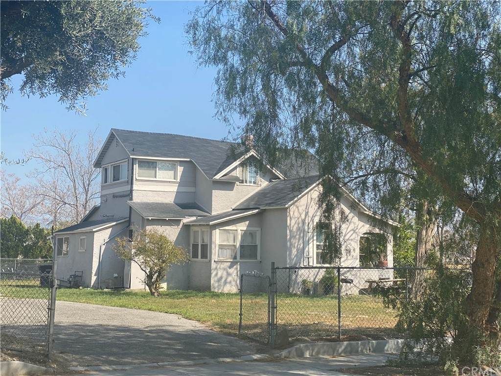 137 Jordan Avenue - Photo 1