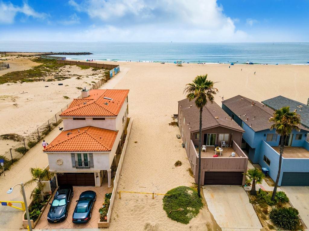 105 Ocean Drive - Photo 1