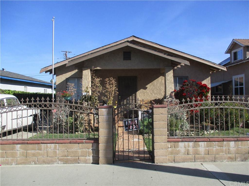 509 Truslow Avenue - Photo 1