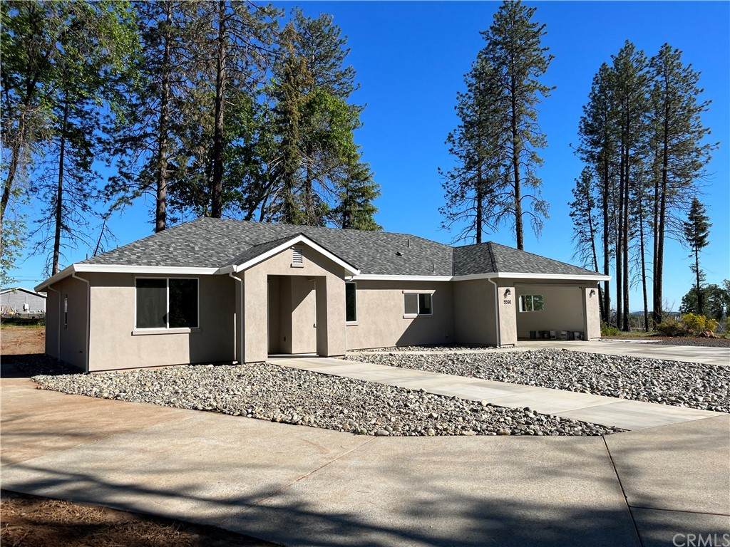 5590 Butte View - Photo 1