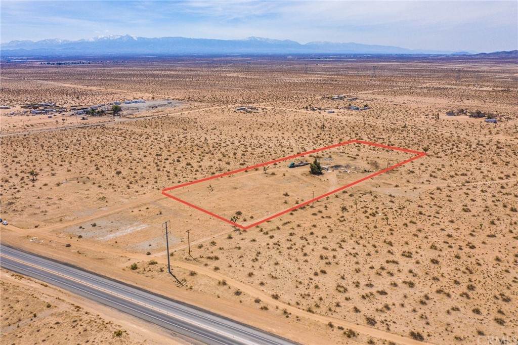 21060 Us Highway 395 - Photo 1