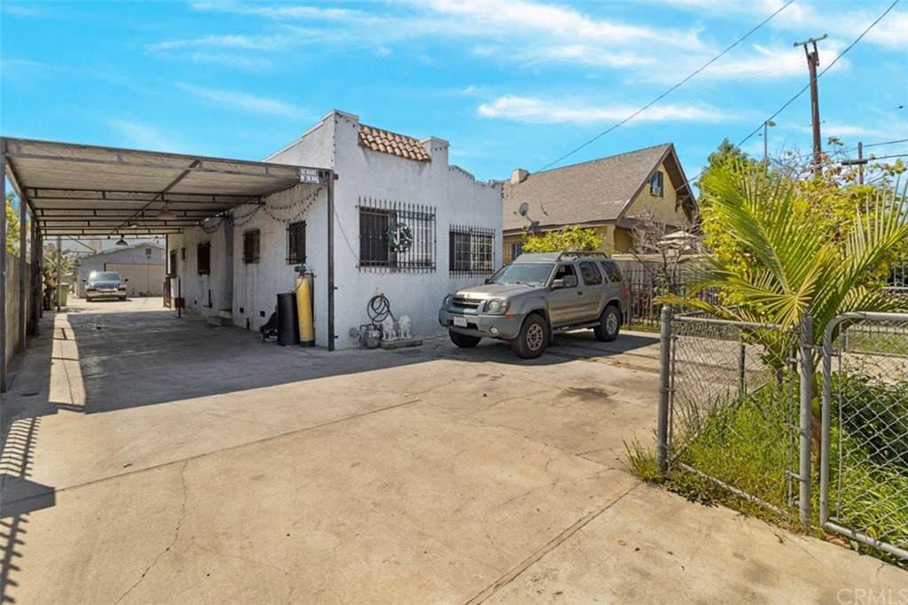 1706 43rd Street - Photo 1