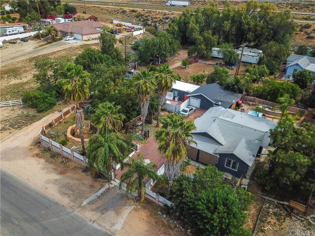 32310 Lakeview - Photo 1