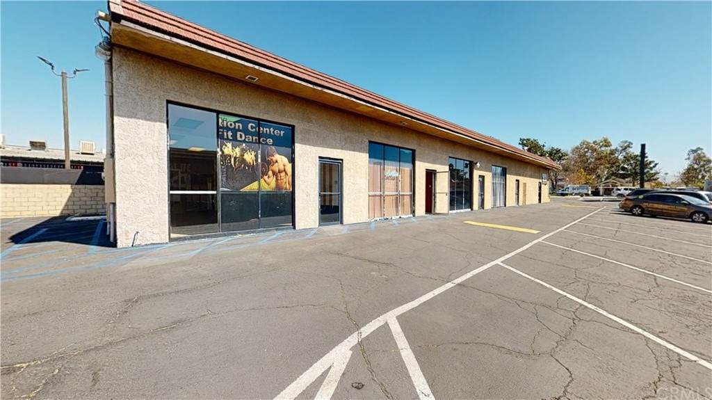 9030 Sierra Avenue - Photo 1
