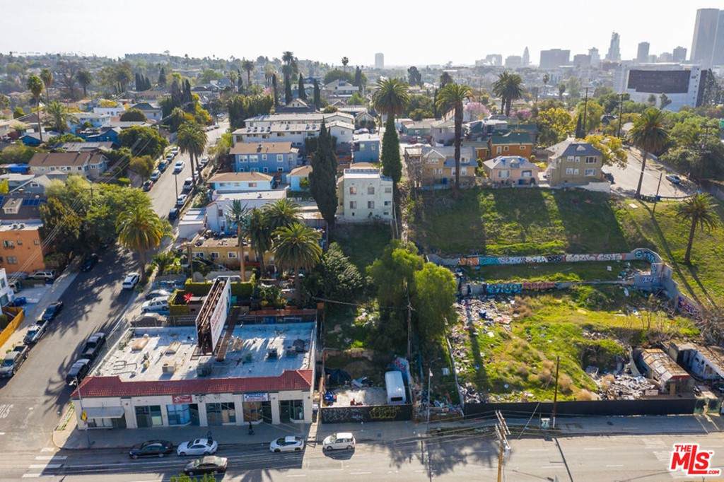 616 Alvarado Street - Photo 1