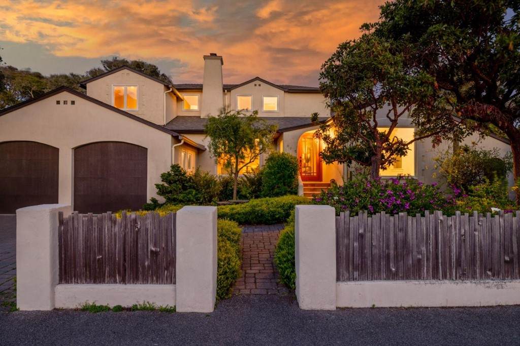 915 Ruth Court - Photo 1
