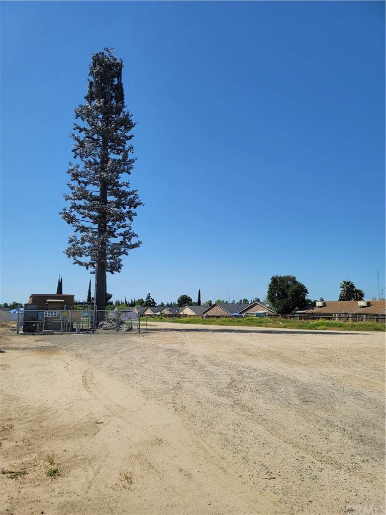 6253 Winton Way - Photo 1
